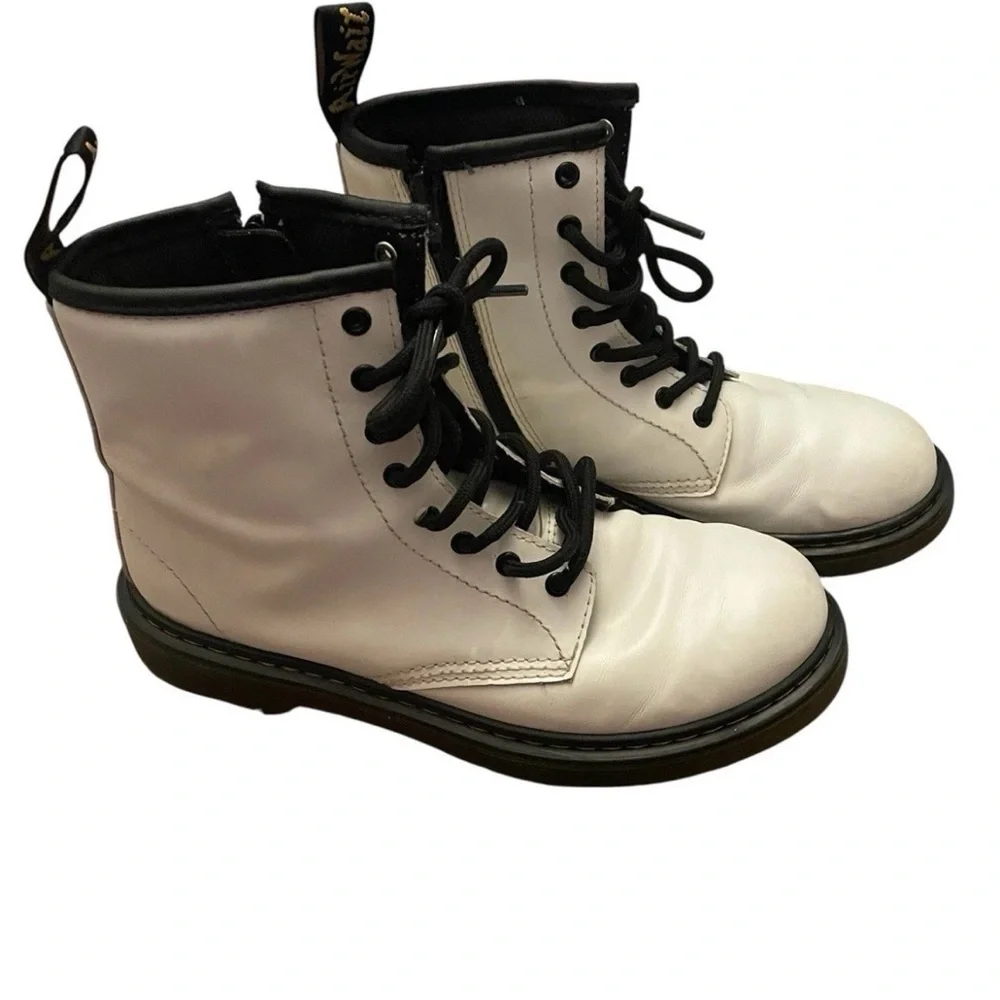 Dr. Doc Martens Zavala Boots Youth 4‎ White Side Zip Combat Lace Up Boots